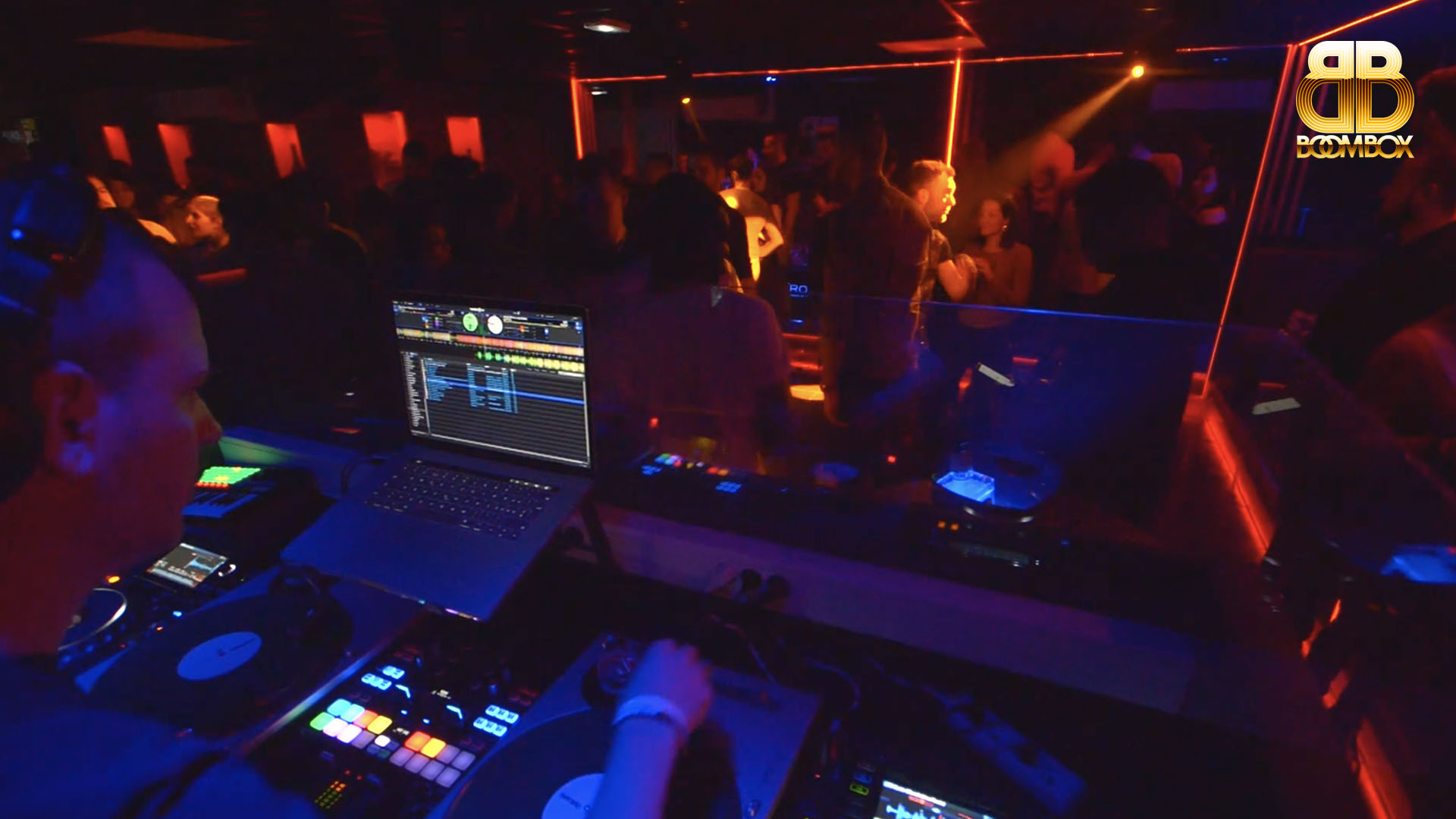 Aftermovie soirée DJ du vidéaste basé à Annecy Jeremy Pancras